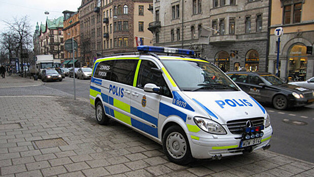 Полицейскую машину взорвали в Швеции
