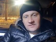 Инспекторы ГИБДД помогли оказавшемуся в беде замерзшему россиянину