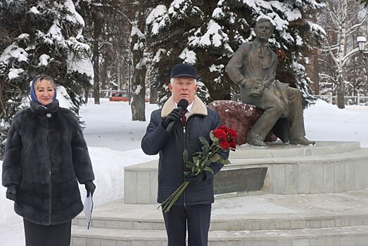 В Ижевске почтили память основоположника удмуртской государственности Кузебая Герда