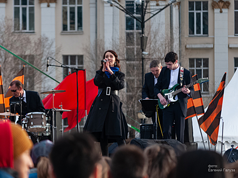 Сольных исполнителей и вокальные коллективы из Zабайкалья приглашают спеть о Родине в Севастополе