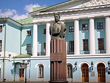 Собянин: в Москве восстановят девять объектов монументального искусства