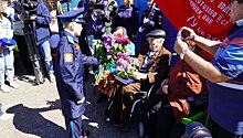 В Оренбурге ветерана Великой Отечественной войны поздравили концертом