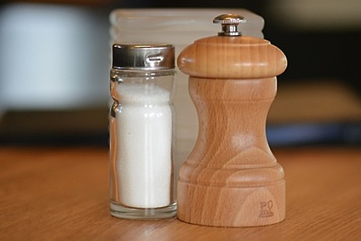 Россияне съедают соли в три раза больше нормы