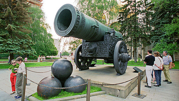 В Кремле установят тактильные 3D-копии Царь-пушки и соборов