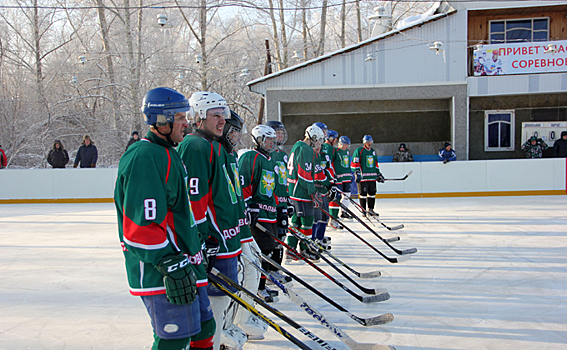 Где покататься на коньках в Довольном: список и отзывы