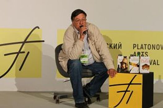 Писатель Петр Алешковский: «Странное время: танков нет, а гвардия есть»