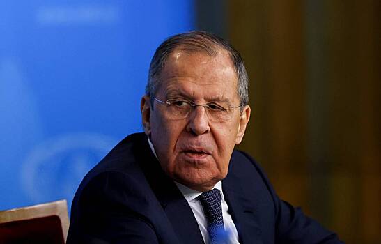 Лавров сравнил действия Москвы и Зеленского в отношении переговоров