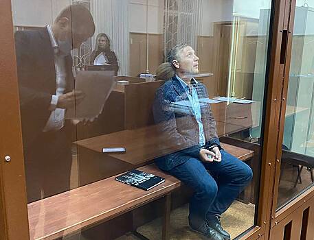 Владельцу торговых сетей в Новосибирске запросили 15 лет за посредничество во взятке