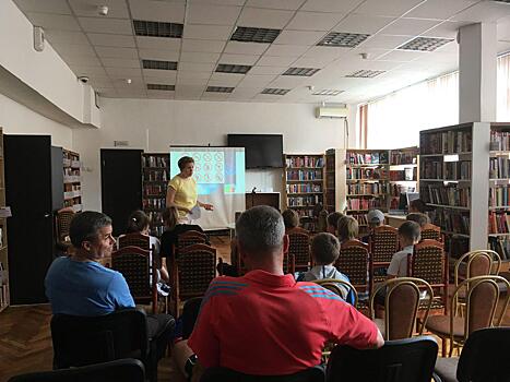 О профилактике зависимостей среди школьников поговорили в библиотеке на Корнейчука