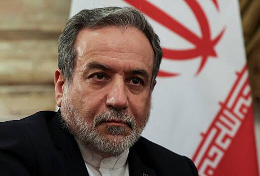 «Миру надоели клоуны». Иранский министр и «заслуживающий подзатыльника» Орбан разносят Зеленского после его жесткой речи в Давосе