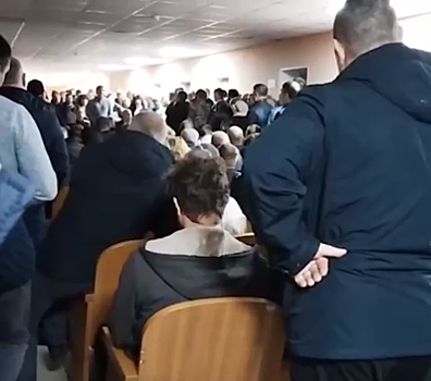 Объявлявшие голодовку горняки кузбасской шахты остались без денег вопреки обещаниям боссов