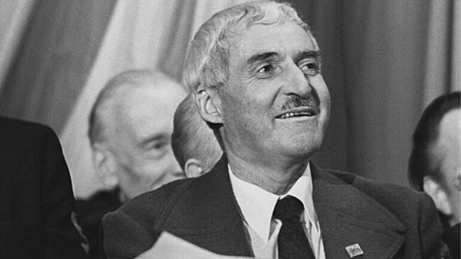 Что всю жизнь помнил Константин Симонов