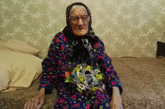 «Пока двигаюсь, я живу». 105-летняя липчанка о секрете долголетия