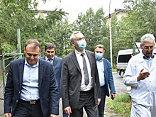 Травников: Решение по достройке корпуса больницы №34 принято