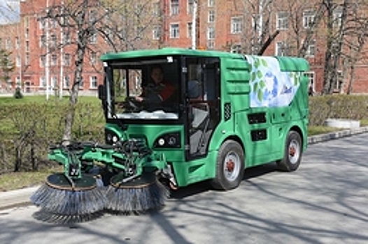 На "Иннопроме" представят машину для очистки дорог, созданную свердловским заводом
