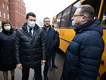 Алиханов напомнил, что привившиеся тоже должны соблюдать масочный режим