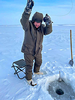 Глава Ямальского района Андрей Кугаевский лучшим отдыхом считает рыбалку