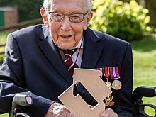 Собравший $45 млн для врачей ветеран госпитализирован с COVID