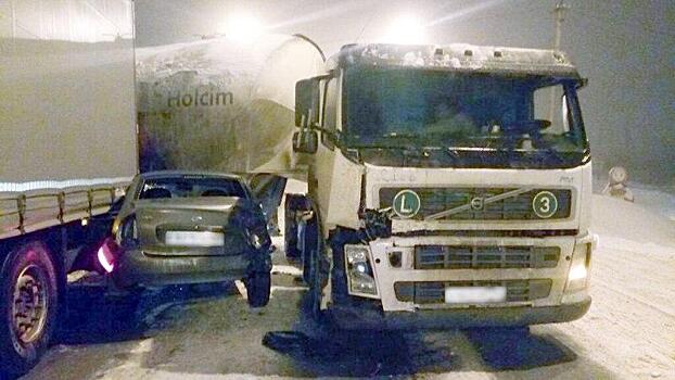 22-летний автомобилист пострадал в массовой аварии в Ставропольском районе