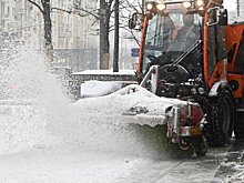 Городские службы в Москве начнут очередное подметание дорог, тротуаров и дворов в 16:00