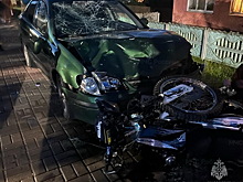 Двое подростков разбились на мотоцикле