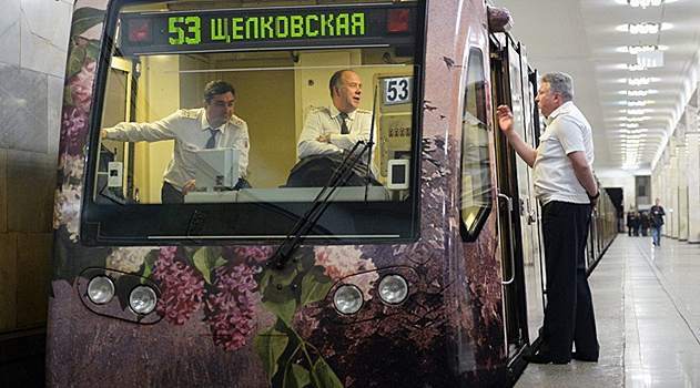 Движение поездов в московском метро полностью восстановлено