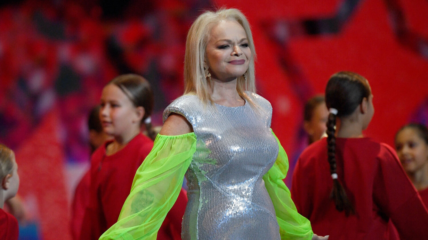 Лариса Долина задумалась о съемках байопика
