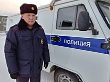 Полицейский в Якутске нашел 100 тыс. рублей и вернул их владельцу с помощью соцсетей