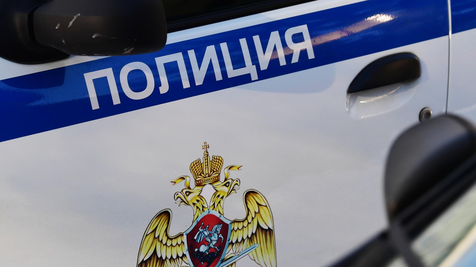В российском городе мужчина стрелял из винтовки по детской площадке