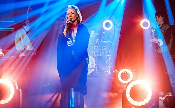 Студентка Мининского университета спела в «Вечернем Урганте»