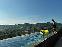 В Сети обсуждают свежее пикантное фото Гуфа с новой девушкой и упоминают его бывшую жену