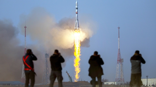 Нейросеть GigaChat прибыла на МКС вместе с экипажем корабля "Союз МС-28"