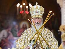 Виталий Дьяков: «Верю в Бога, в церковь хожу, святые места посещаю. Когда мощи Чудотворца привозили, отстоял 6-7 часов в очереди»