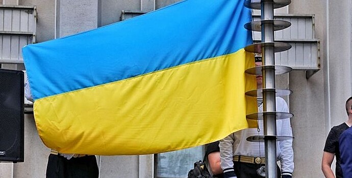 Вернувшихся из-за границы украинцев обяжут пройти обсервацию