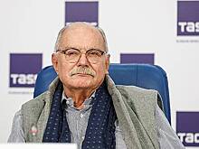 Михалков раскритиковал Познера за новый фильм на «Первом канале»