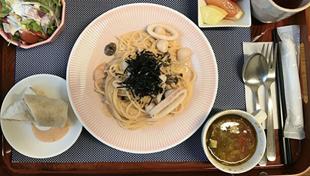 Ложился в больницу, а попал в ресторан: как кормят больных в японских клиниках