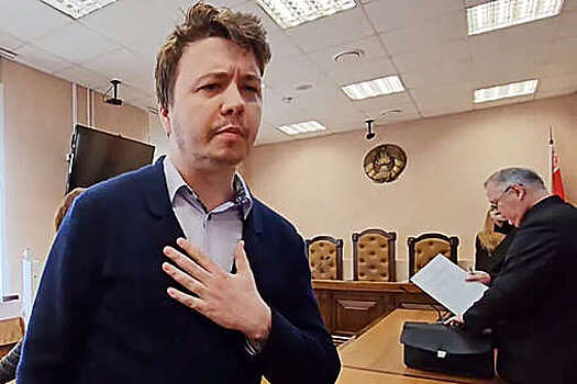 Белорусский суд приговорил экс-главреда Nexta Протасевича к восьми годам лишения свободы