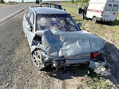 Четыре человека пострадали в ДТП в Саратовской области