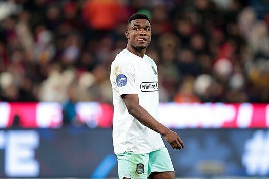 «Схватился за пах и потряс». В КДК объяснили, почему признали жест Кордобы оскорбительным