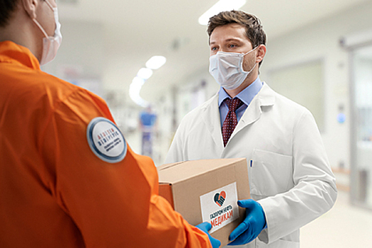 «Газпром нефть» продолжила поддержку медиков в борьбе с COVID-19