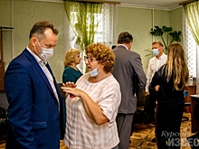 Губернатор Старовойт поручил решить проблемы фатежских селян