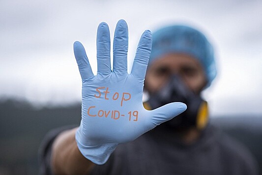 В России выявили 12 301 новый случай коронавируса за сутки