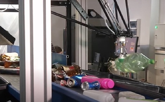 Нейросеть сортирует мусор в новосибирском Академгородке