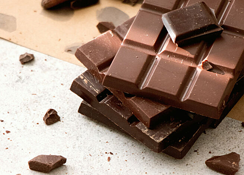 Генконсульство призвало россиян не привозить детям-сиротам дубайский шоколад