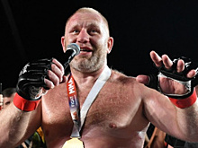 Харитонов побил тренера Уайлдера. Как минимум так решили судьи — видео