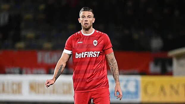 «Твоя дочь исчезнет на этой неделе. Иншааллах, твоя семья умрет». Алдервейрелду угрожал фанат «Генка» в соцсети после матча