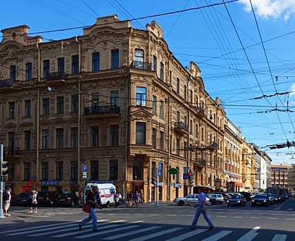 В Петербурге из экономии заузят пешеходные переходы