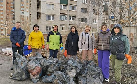 В Сеймском округе Курска прошёл первый субботник