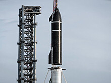 SpaceX собрала самую большую ракету в истории космонавтики