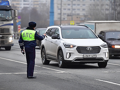 Депутат Лысаков рассказал о новых штрафах для автомобилистов
